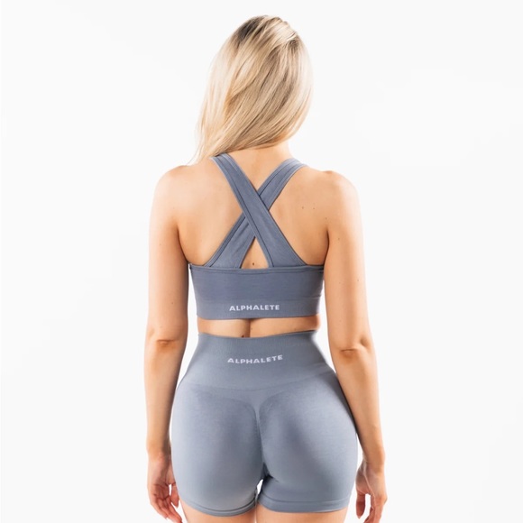 Alphalete Bra - Picture 6 of 13